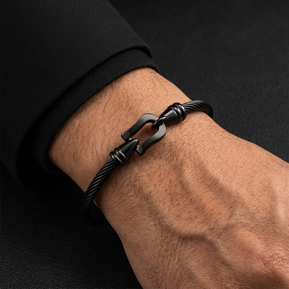 Bracelet Homme Raven, gros plan sur la manche