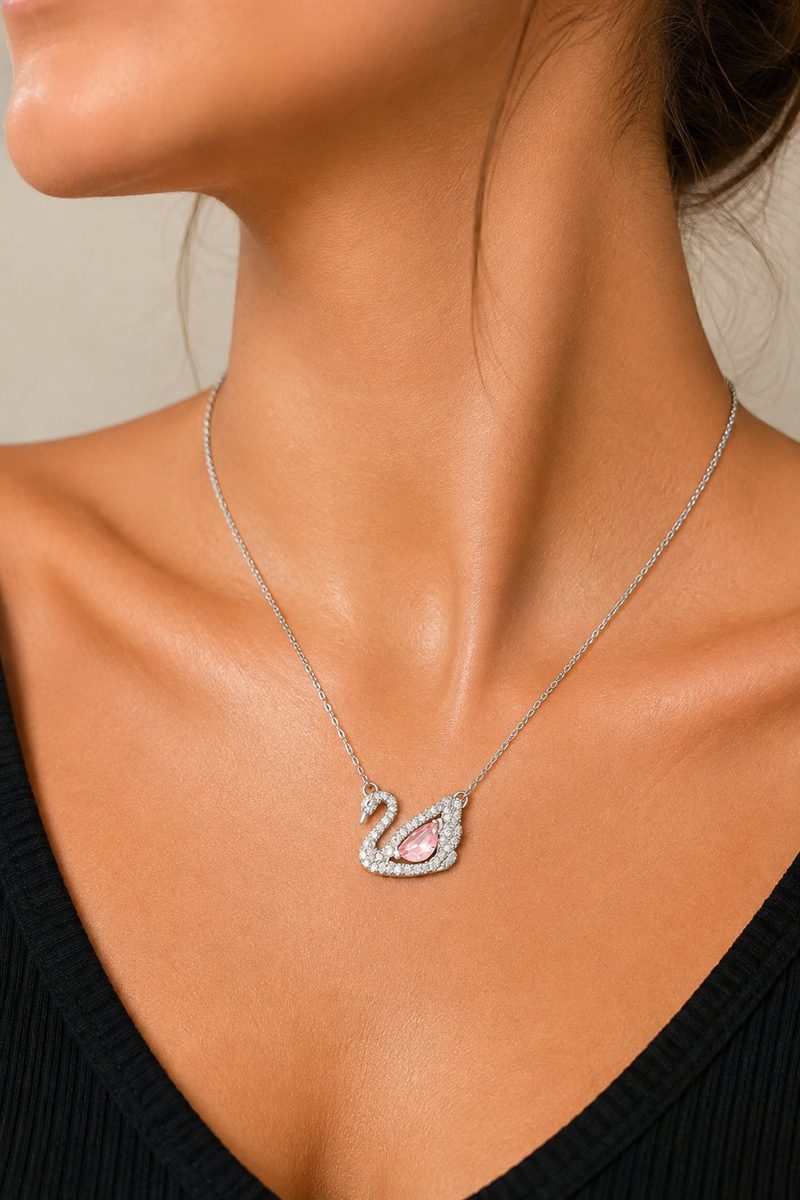 Collier Cygne Rose