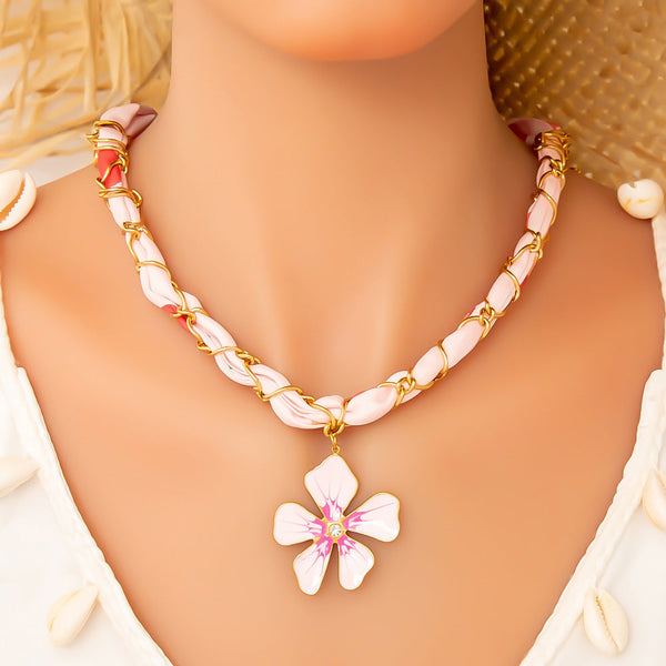 Collier Fleur Fraise