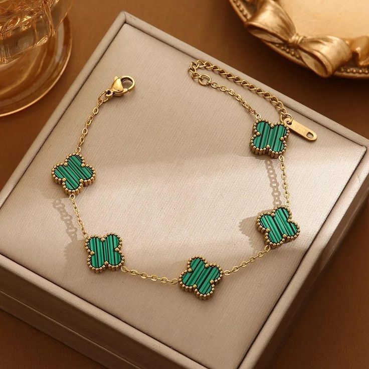 Clovert Bracelet