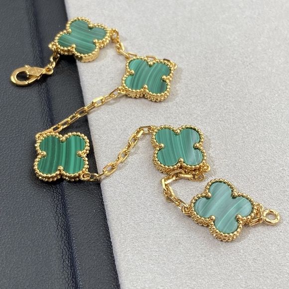 Clovert Bracelet